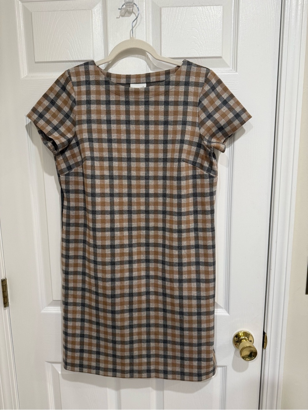 J. Jill Autumn Plaid Knit Shift Dress with Contrast‎ Back & Pockets